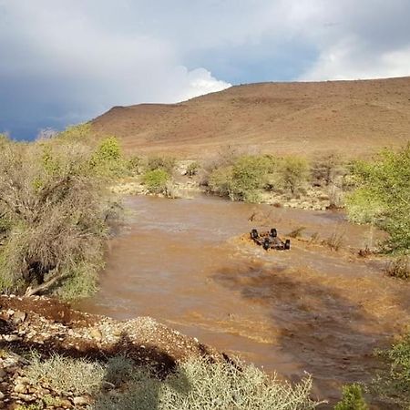 Tsauchab River Camp 塞斯瑞姆 外观 照片